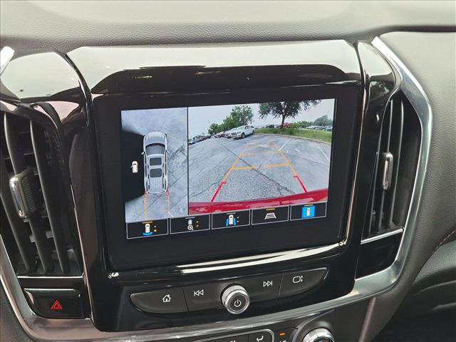 Used 2023 Chevrolet Traverse RS FWD image 20