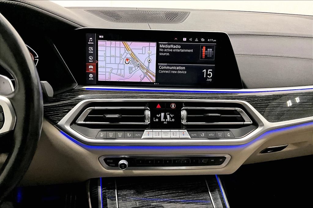 Used 2022 BMW X7 xDrive40i w/ M Sport Package AWD/4WD image 24