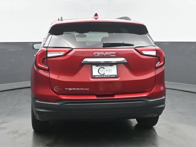 Used 2022 GMC Terrain SLE w/ Driver Convenience Package FWD image 5