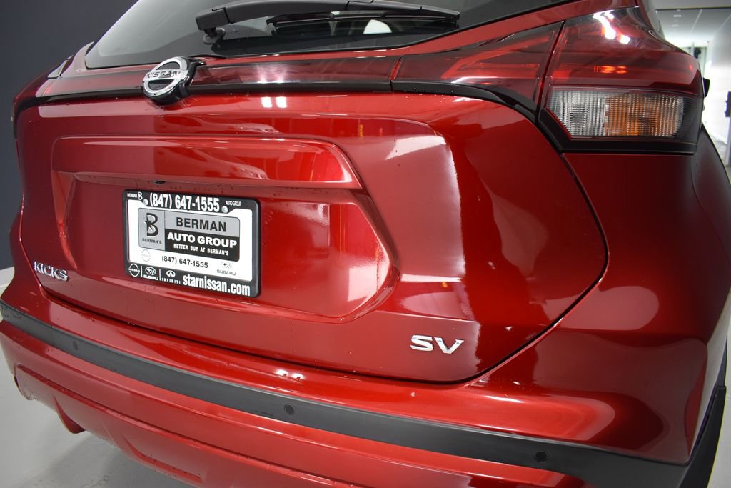 Used 2021 Nissan Kicks SV image 12