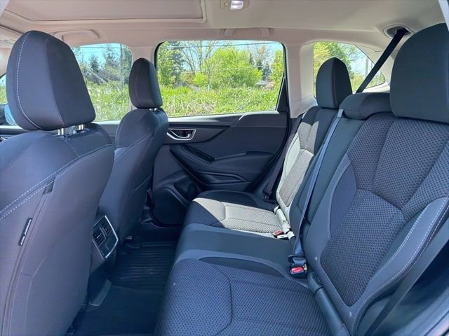 Used 2023 Subaru Forester Premium AWD/4WD image 16