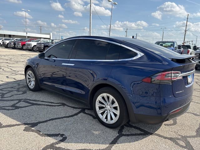Used 2017 Tesla Model X 90D AWD/4WD image 5
