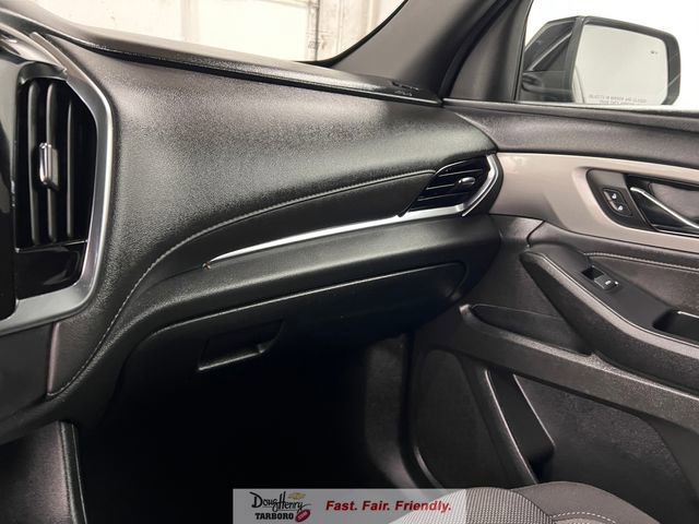 Used 2023 Chevrolet Traverse LT image 49