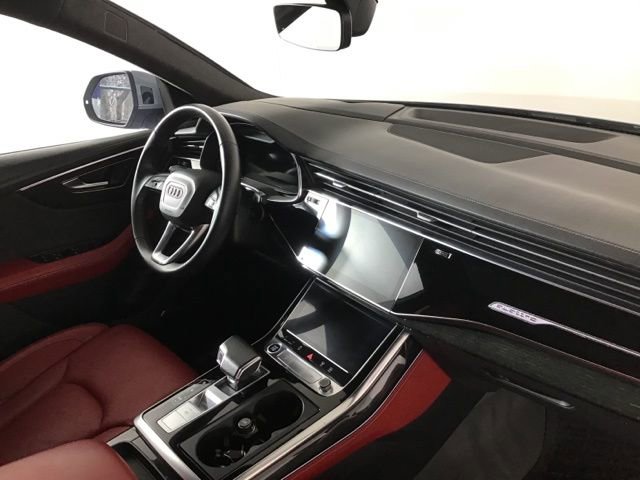 Used 2021 Audi Q8 Prestige image 25