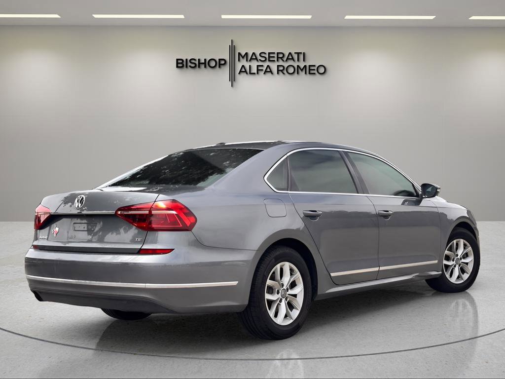 Used 2017 Volkswagen Passat 1.8T S FWD image 5