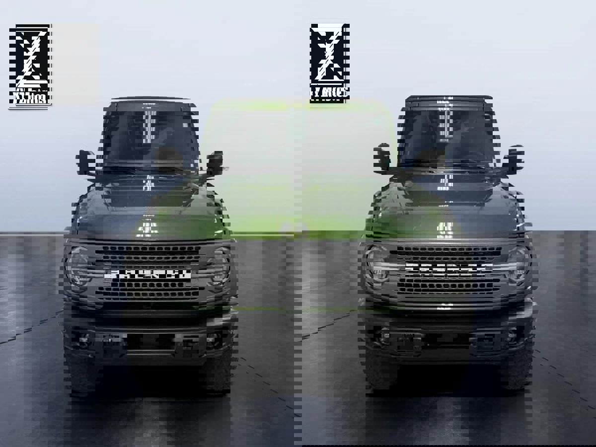 Used 2023 Ford Bronco Badlands w/ Sasquatch Package image 9