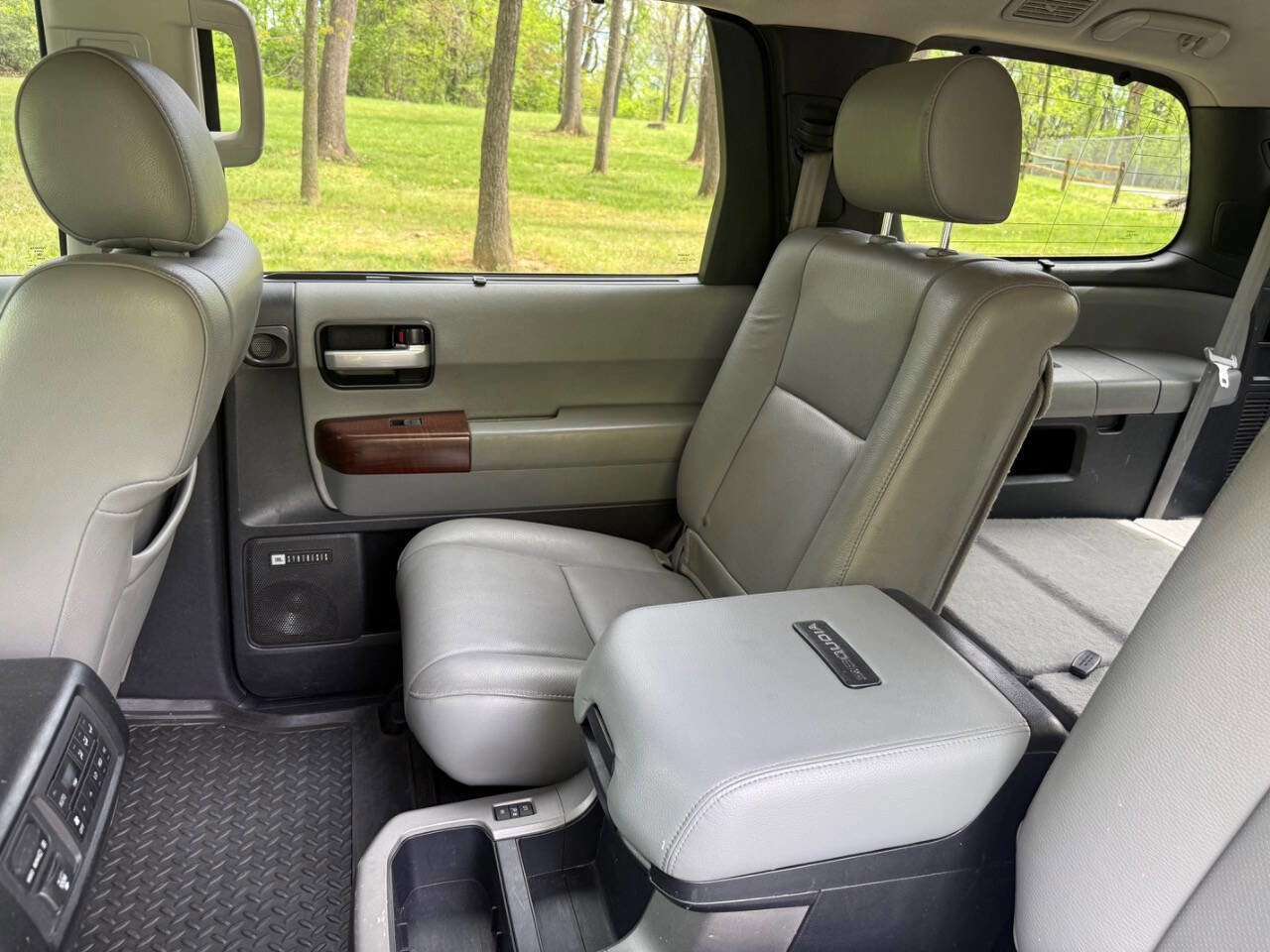 Used 2012 Toyota Sequoia Platinum AWD/4WD image 51