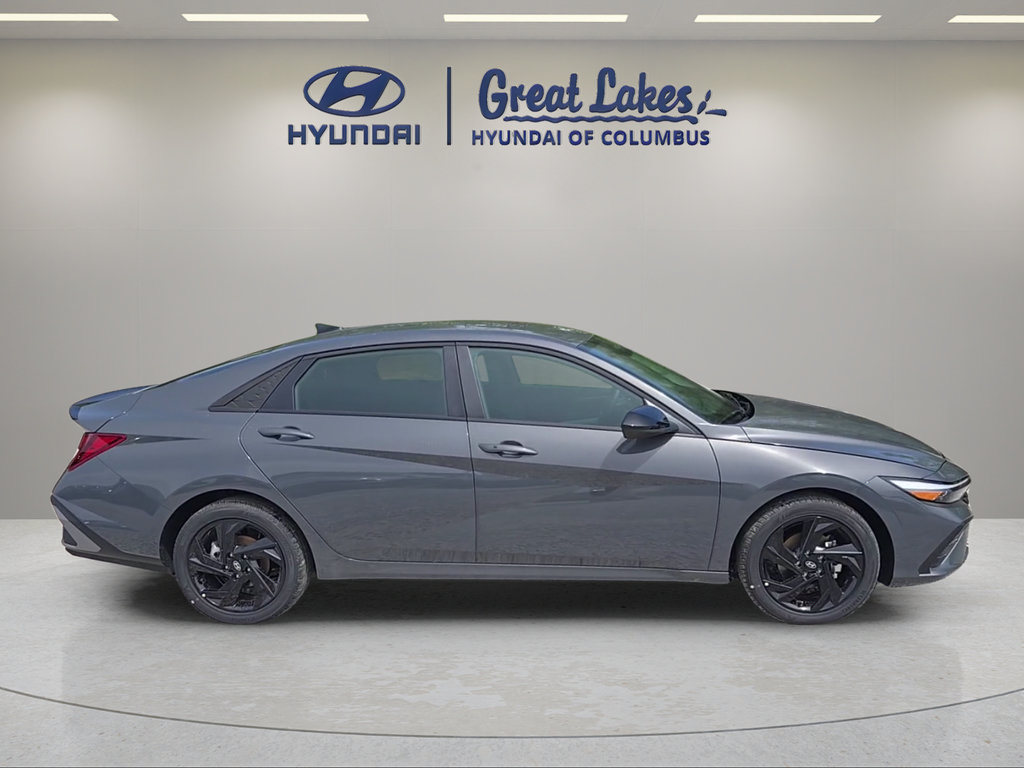 New 2026 Hyundai Elantra Sport FWD image 6