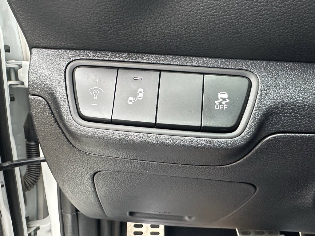 Used 2024 Kia Forte GT-Line w/ GT-Line Premium Package image 15