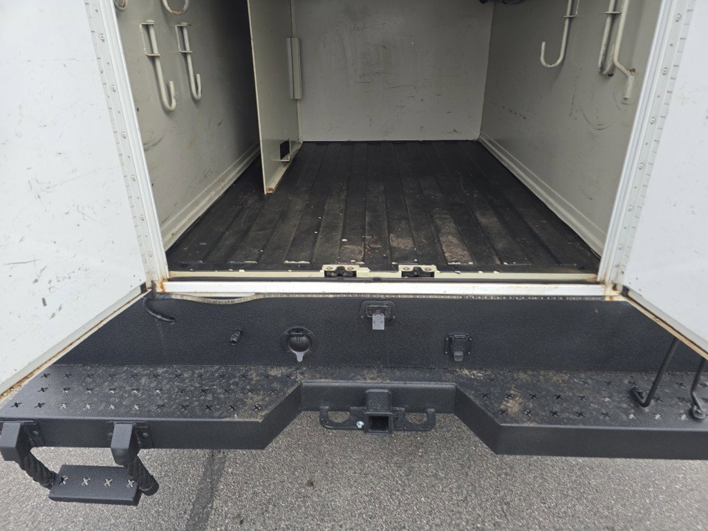 Used 2015 Chevrolet Silverado 3500 W/T RWD image 11