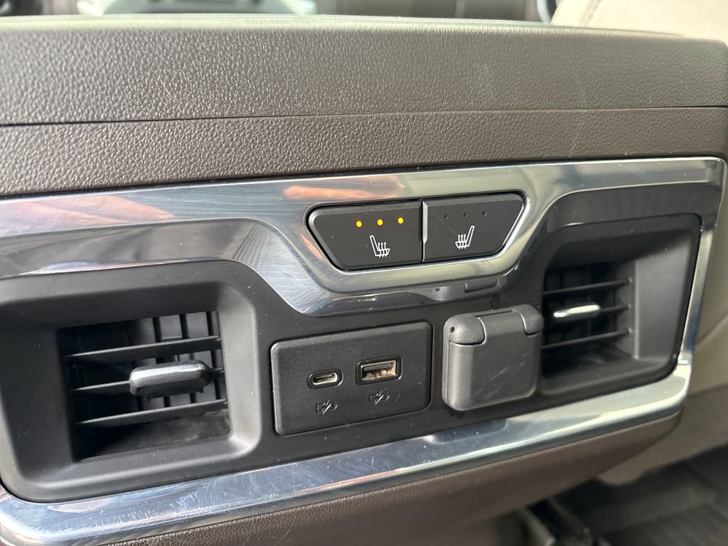 Used 2020 Chevrolet Silverado 2500 LTZ w/ LTZ Premium Package image 50