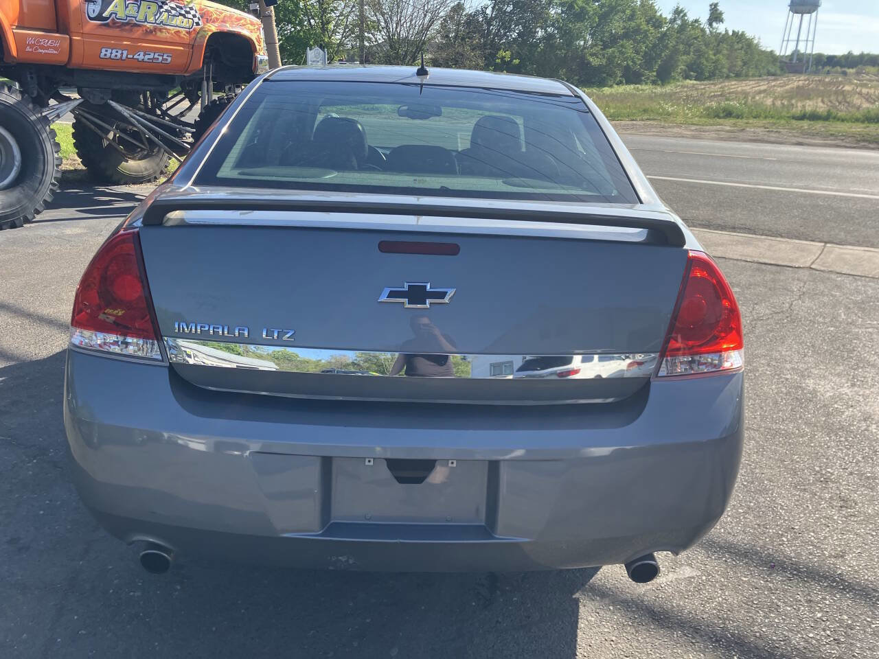 Used 2007 Chevrolet Impala LTZ FWD image 8