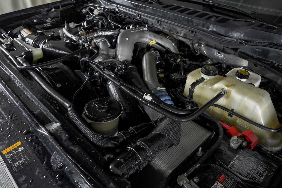 Used 2025 Ford F350 XLT image 46