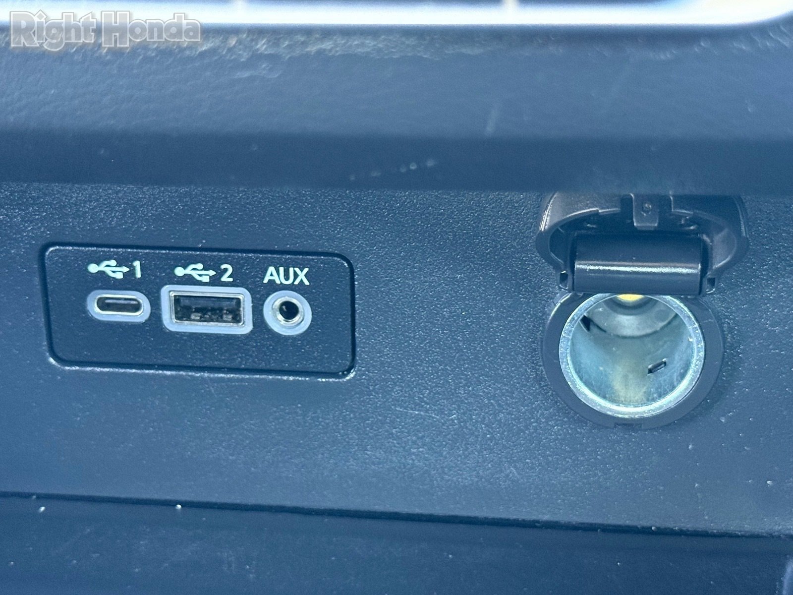 Used 2024 Nissan Altima 2.5 SV image 23