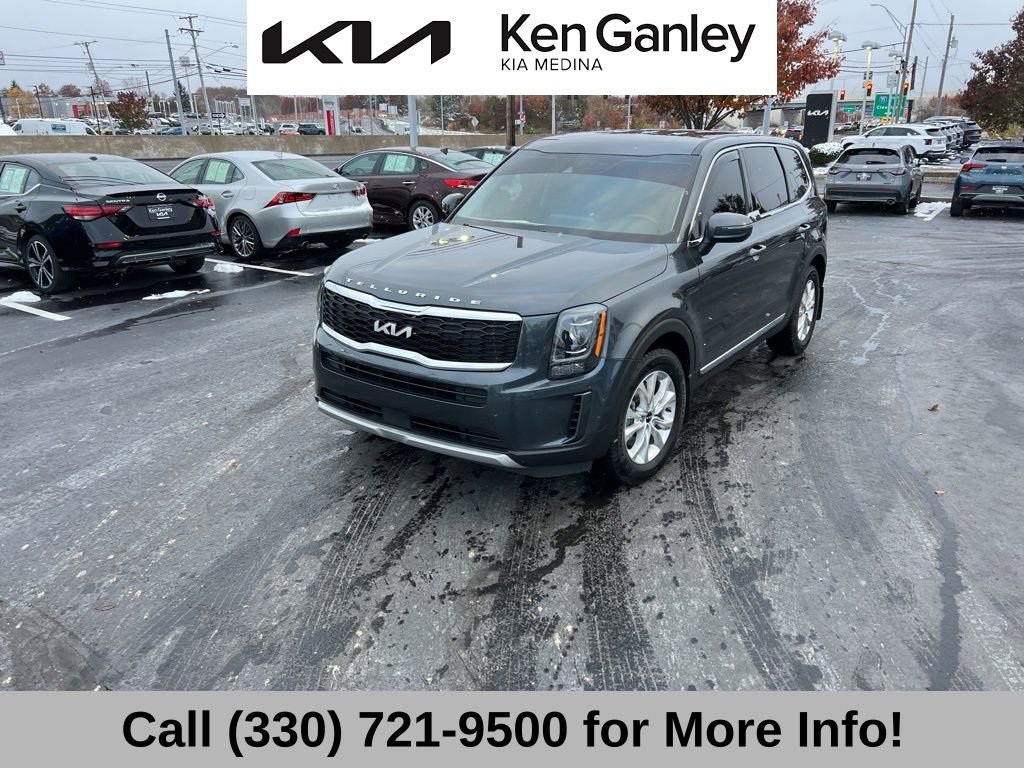 Used 2022 Kia Telluride LX image 2