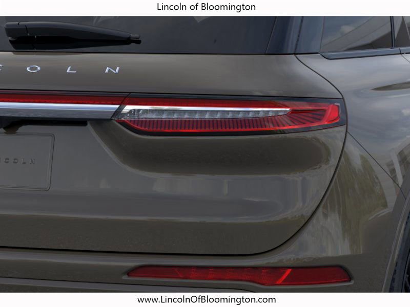 New 2025 Lincoln Corsair Reserve w/ Equipment Group 202A image 24