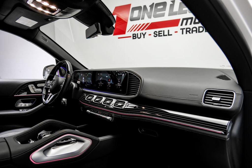 Used 2022 Mercedes-Benz Maybach GLS 600 4MATIC image 16