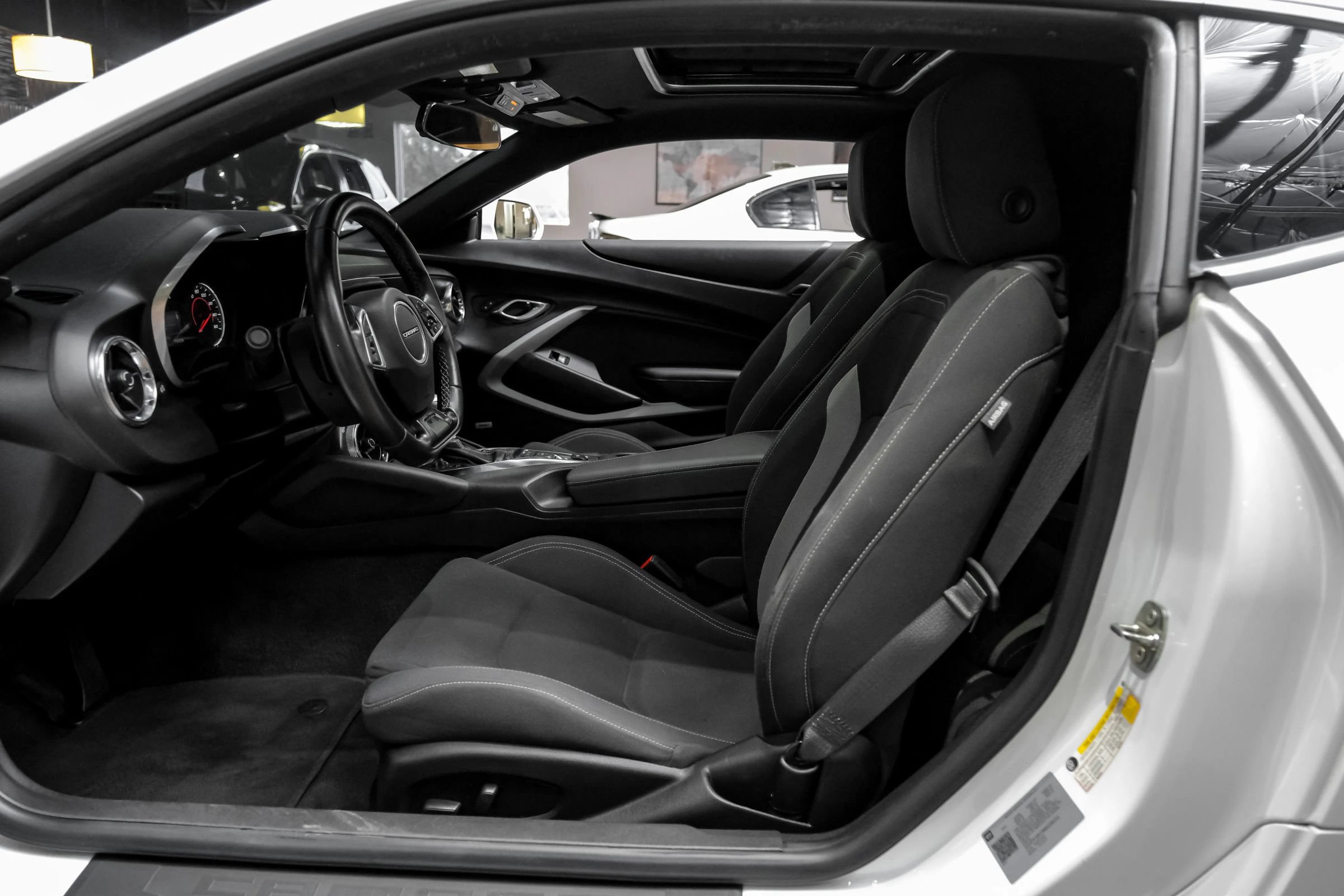 Used 2022 Chevrolet Camaro LT w/ RS Package RWD image 4