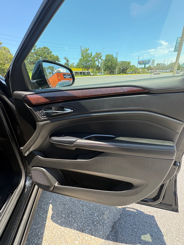 Used 2014 Cadillac SRX Premium FWD image 5