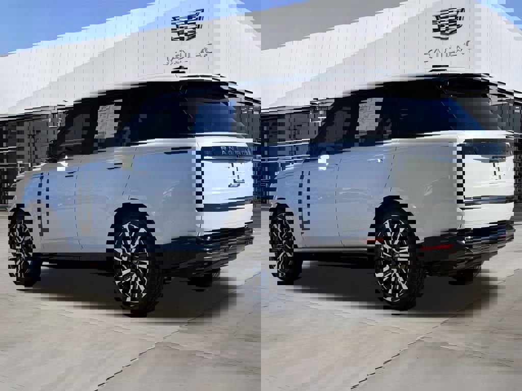 Used 2023 Land Rover Range Rover SE image 5