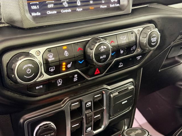 Used 2021 Jeep Wrangler Unlimited Sahara w/ Uconnect 4C Nav & Sound Group image 16