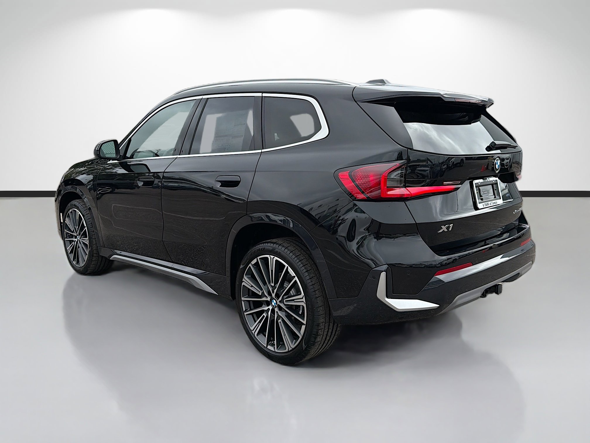 New 2026 BMW X1 xDrive28i w/ Technology Package image 5
