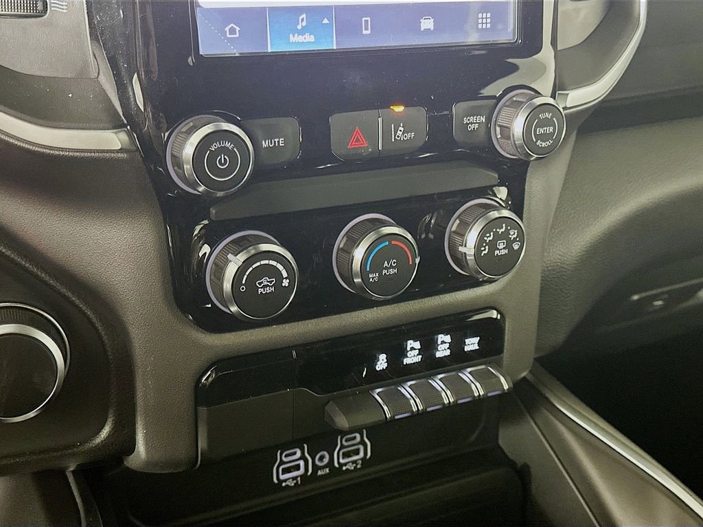 New 2026 RAM 1500 Express image 15