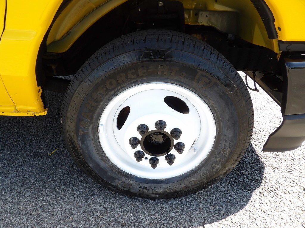 Used 2021 Ford E-350 and Econoline 350 Super Duty RWD image 47