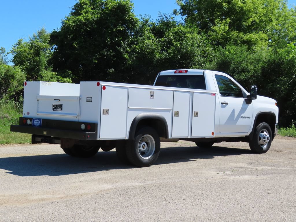 Used 2021 Chevrolet Silverado 3500 W/T w/ WT Convenience Package AWD/4WD image 3