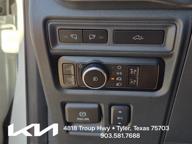 Used 2023 Ford F150 Lariat w/ Max Trailer Tow Package AWD/4WD image 30