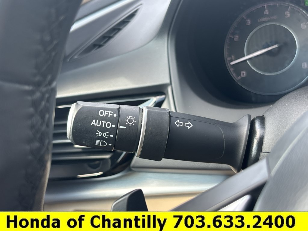 Used 2023 Acura RDX AWD image 10