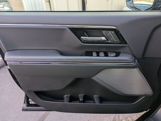New 2025 GMC Sierra EV Denali AWD/4WD image 10
