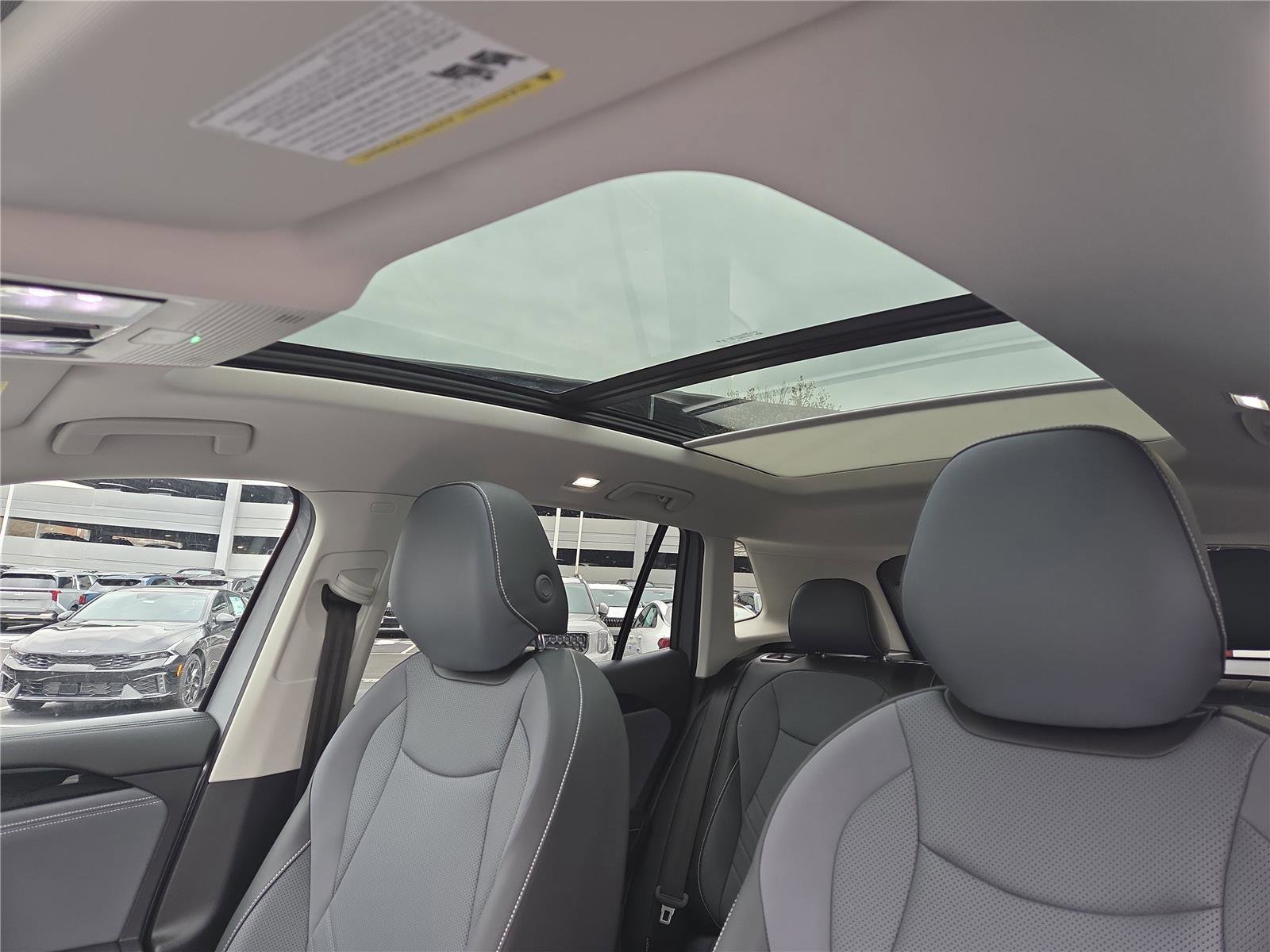 New 2026 Volkswagen Tiguan SE image 22