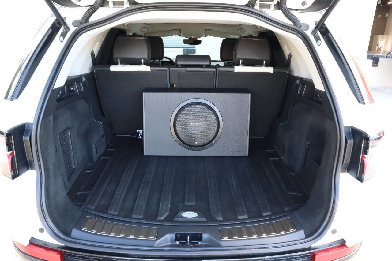 Used 2020 Land Rover Discovery Sport S R-Dynamic image 10