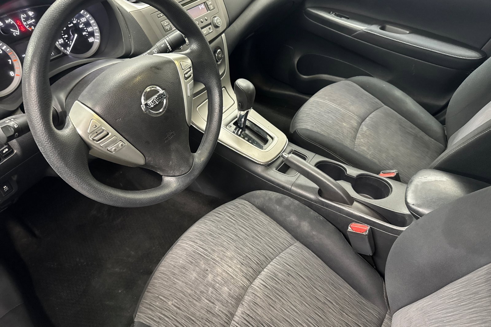 Used 2014 Nissan Sentra SV image 9
