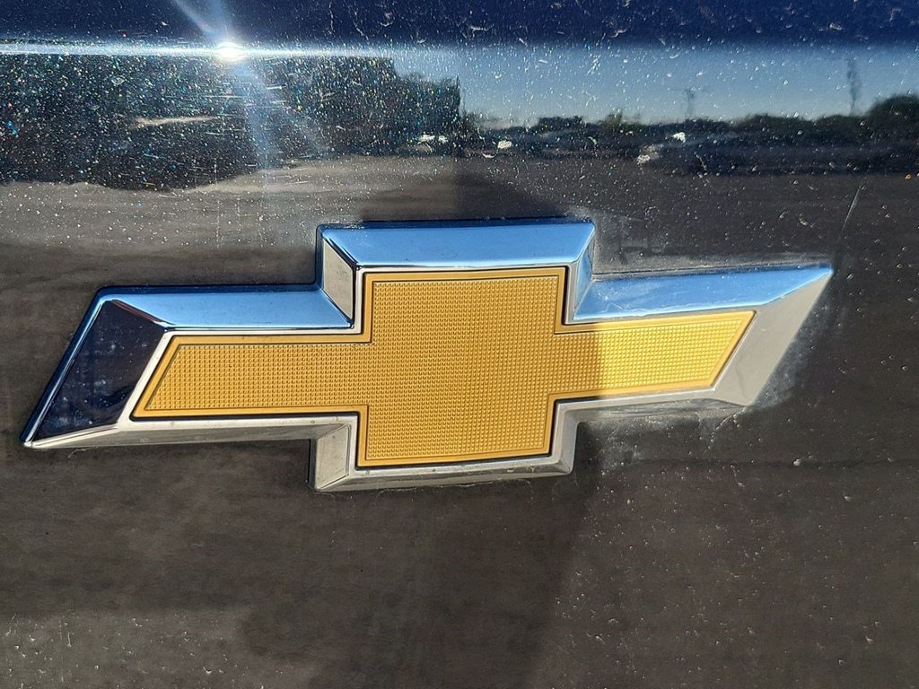 Used 2023 Chevrolet TrailBlazer LT AWD/4WD image 35