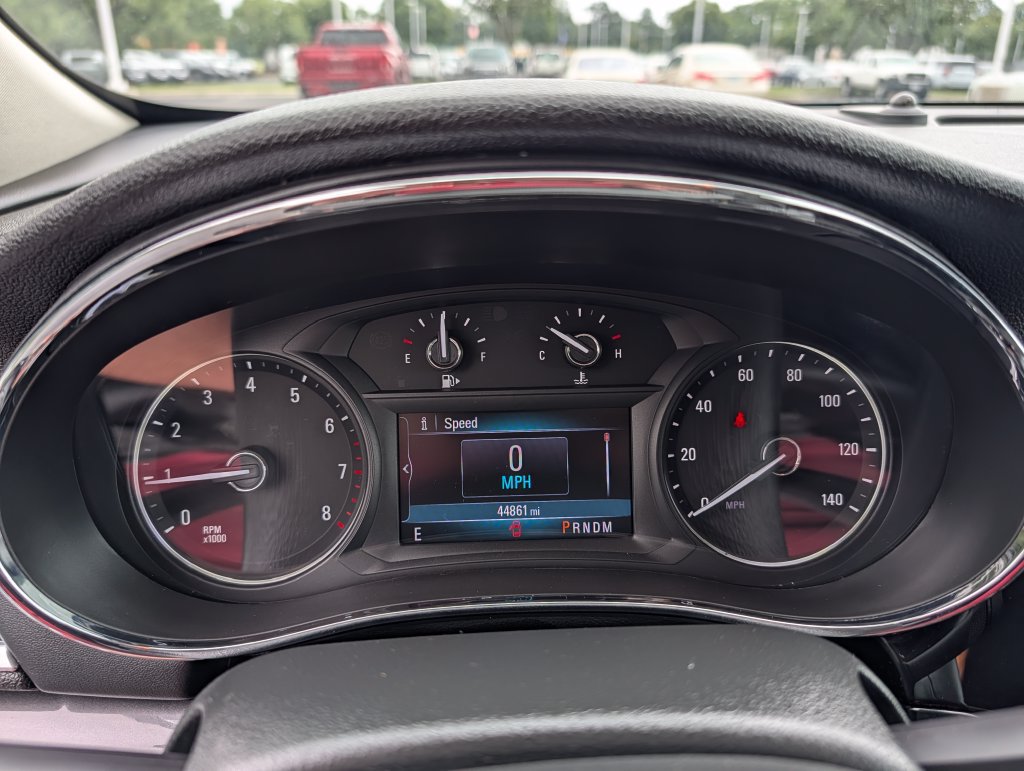Used 2020 Buick Encore Preferred FWD image 10