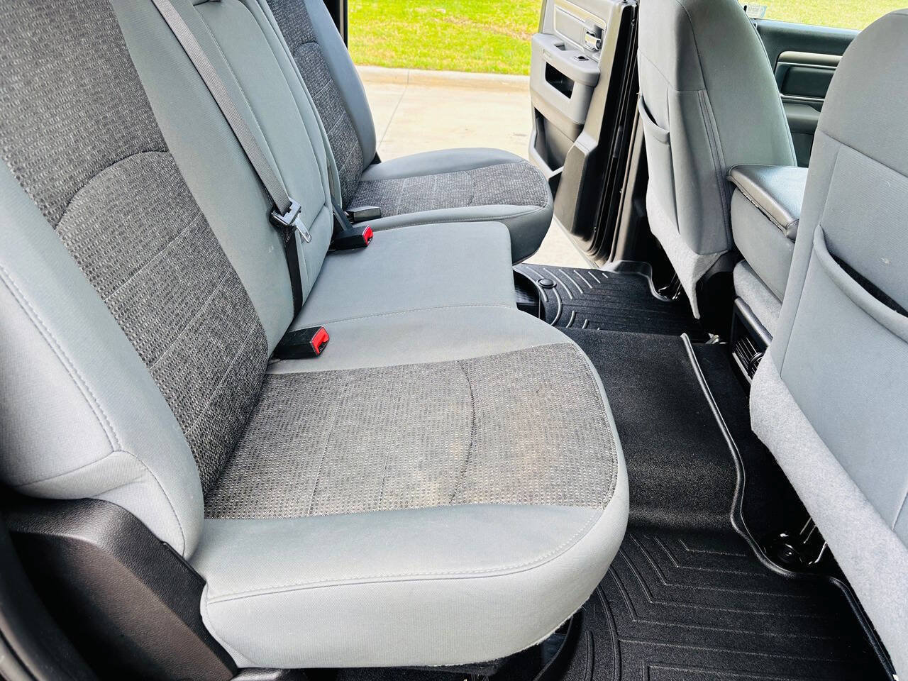 Used 2019 RAM 1500 Big Horn AWD/4WD image 16