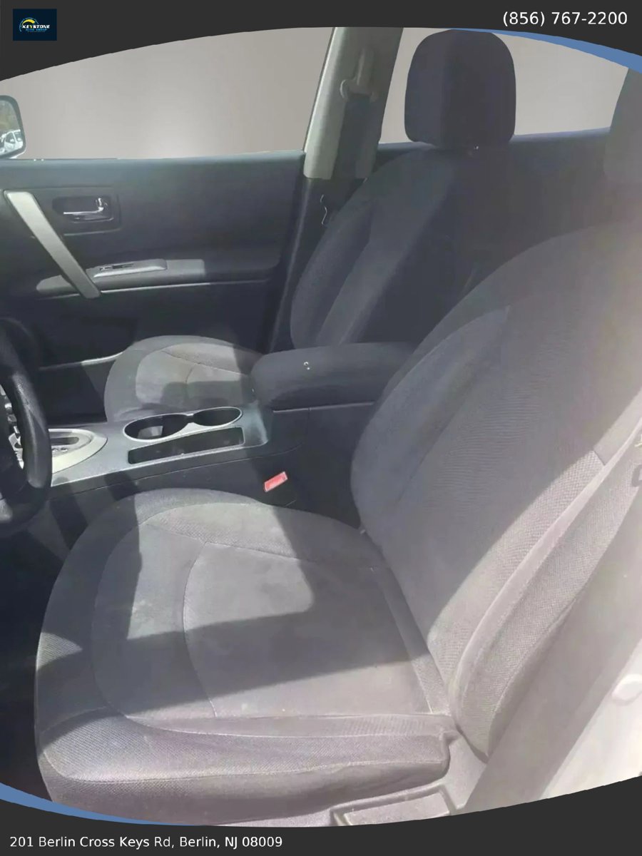 Used 2011 Nissan Rogue S AWD/4WD image 14