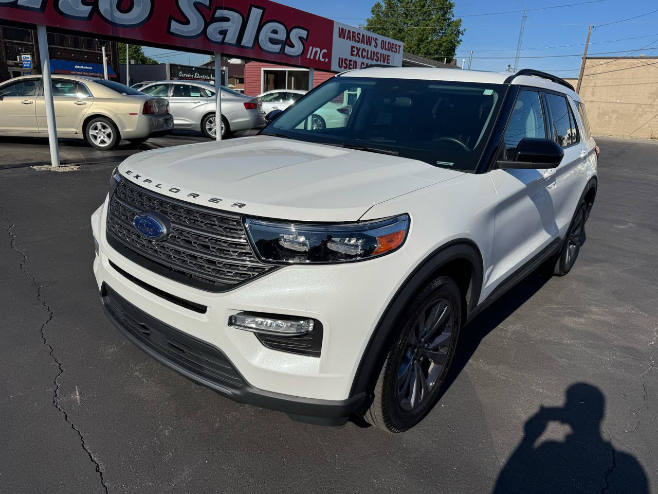 Used 2024 Ford Explorer XLT w/ Equipment Group 202A