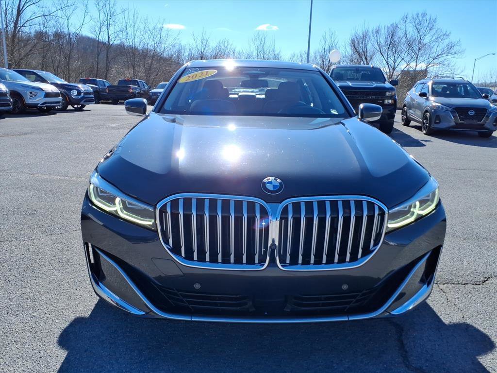 Used 2021 BMW 750i xDrive w/ Executive Package image 14