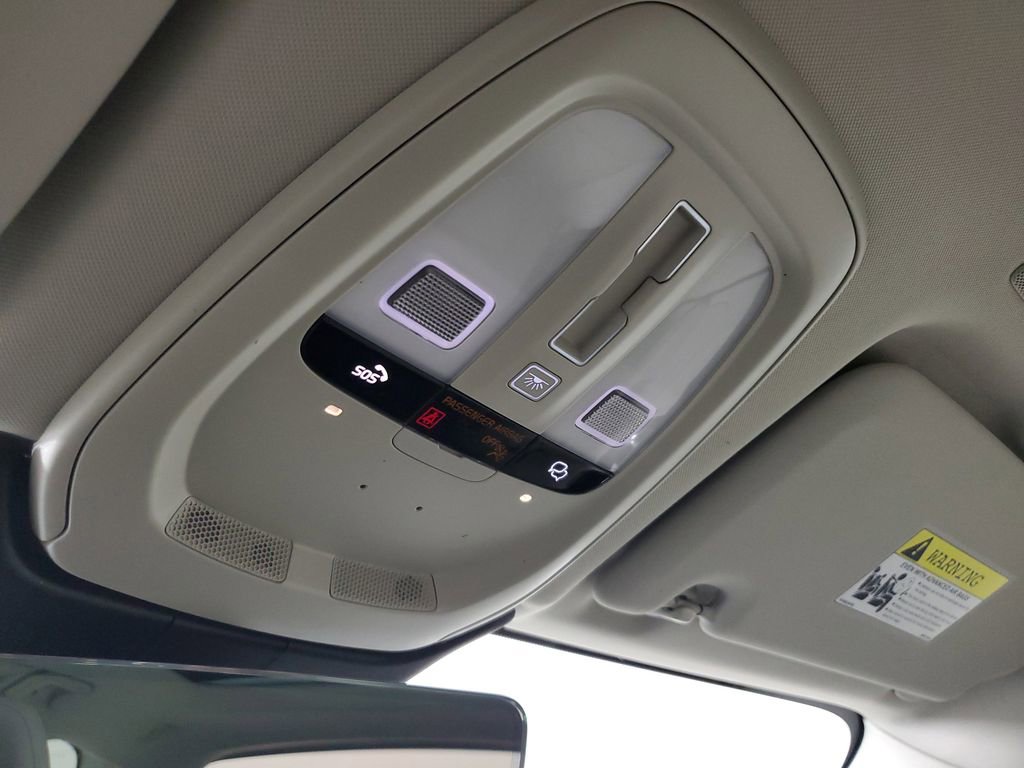 Certified 2024 Volvo XC60 B5 Core w/ Protection Package Premier image 36