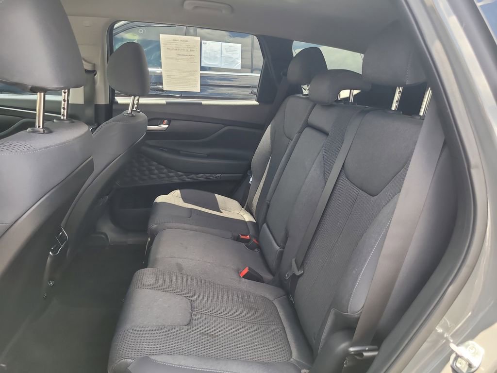 Used 2022 Hyundai Santa Fe SEL FWD image 10