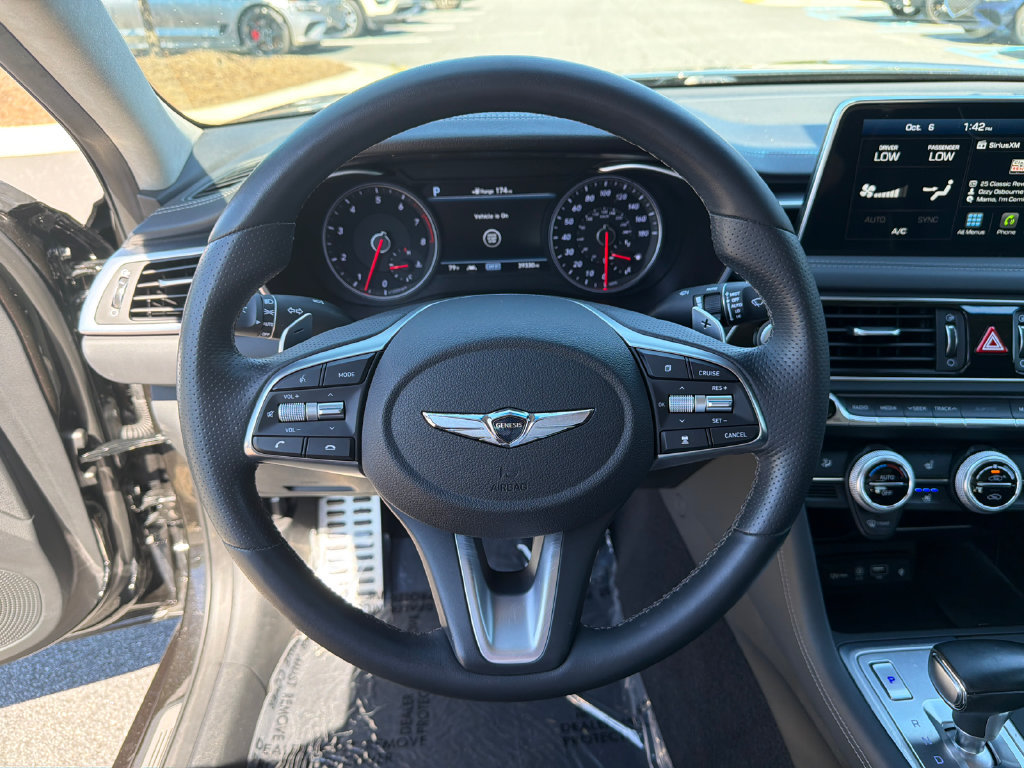 Used 2019 Genesis G70 3.3T Advanced w/ Prestige Package RWD image 25