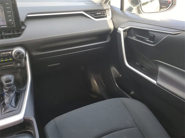 Certified 2020 Toyota RAV4 LE image 17