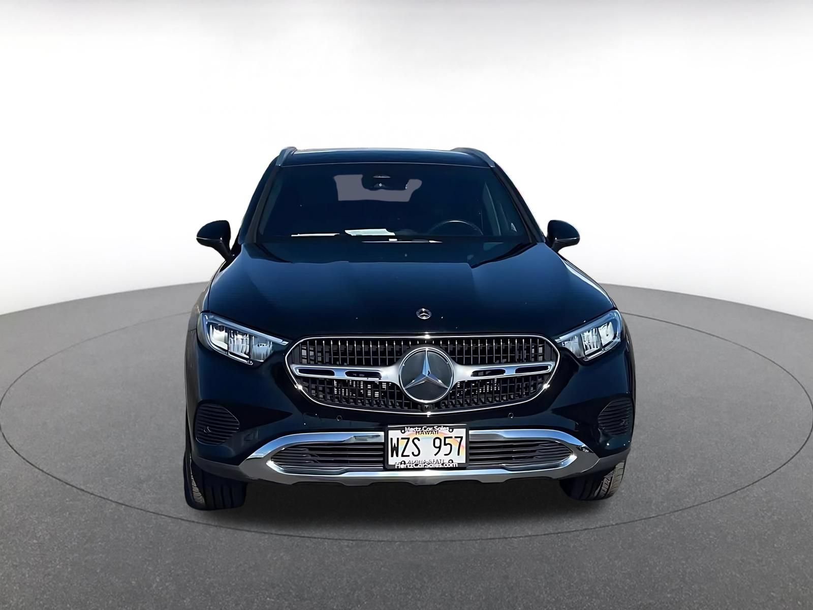 Used 2024 Mercedes-Benz GLC 300 4MATIC image 4