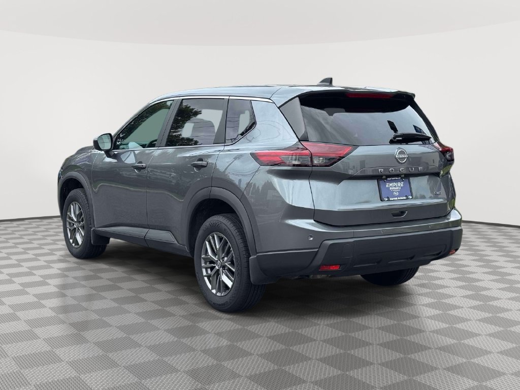 Used 2026 Nissan Rogue S AWD/4WD image 6