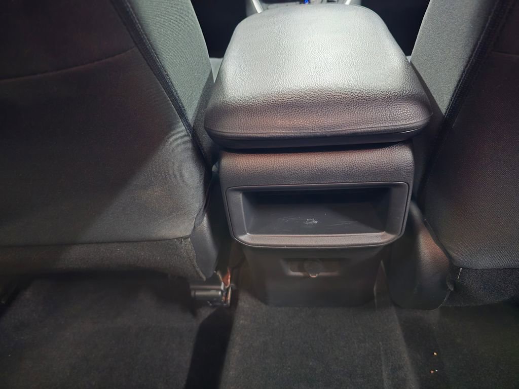 Used 2020 Toyota RAV4 LE w/ All Weather Liner Package image 31