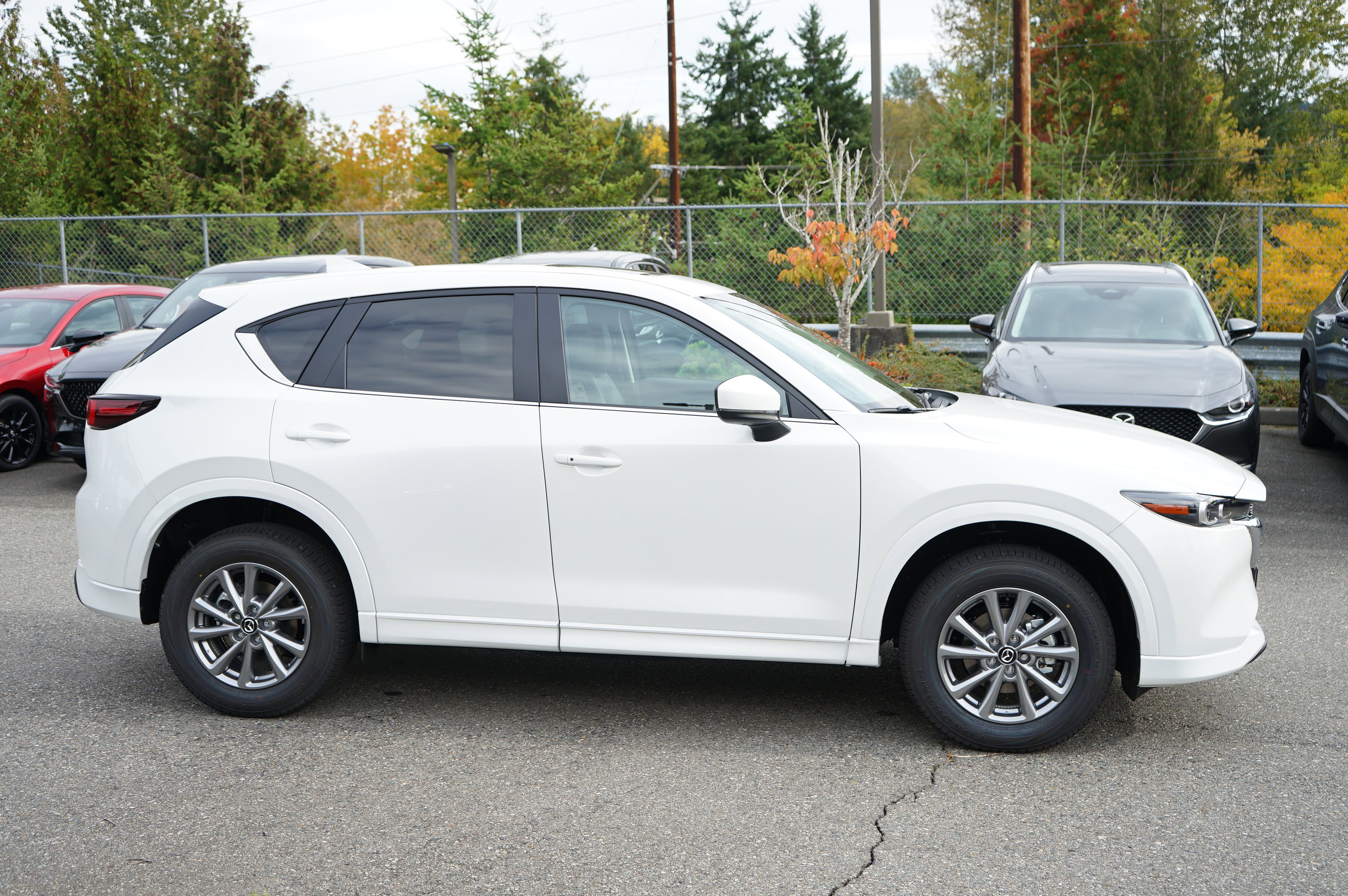 New 2025 MAZDA CX-5 AWD 2.5 S w/ Preferred Package image 8