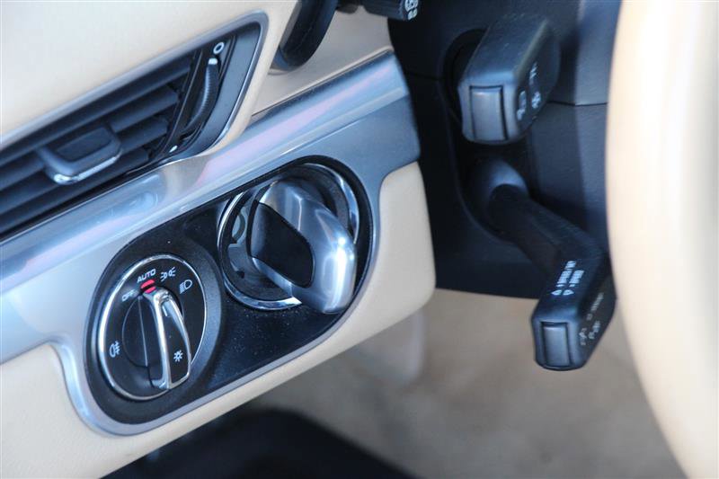 Used 2017 Porsche 911 Carrera image 27